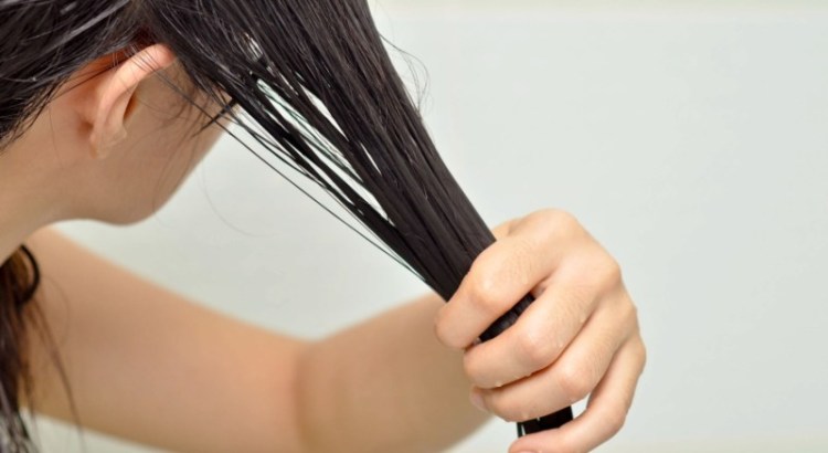 domowe sposoby na zdrowe włosy